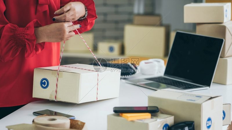 直播带货服装类目选品：如何精准定位，提升转化率